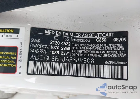 2010 Mercedes-Benz C 300 Luxury 4Matic/Sport 4Matic z USA, uszkodzony, nr VIN WDDGF8BB8AF389808